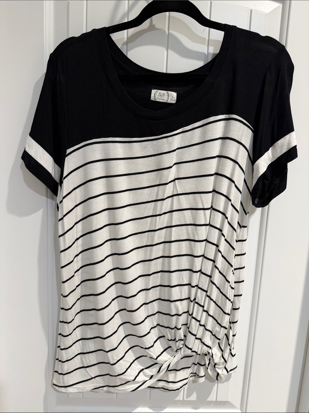 Black & White Striped Short Sleeve Knot Front Tee